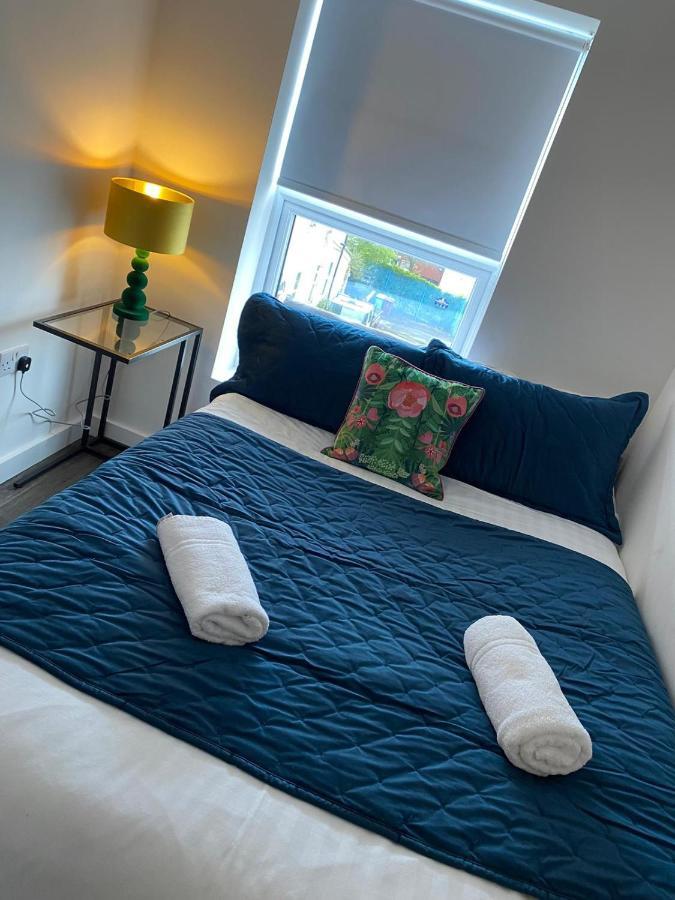 Air Host And - Lewbry House Apartments, Liverpool, Uk