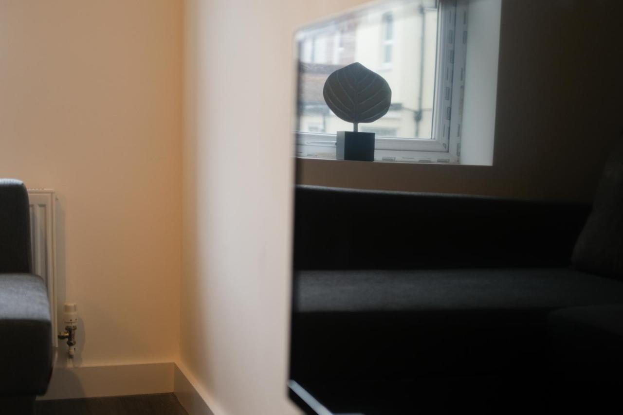 Air Host And - Lewbry House Apartments, Liverpool, Uk Apartment